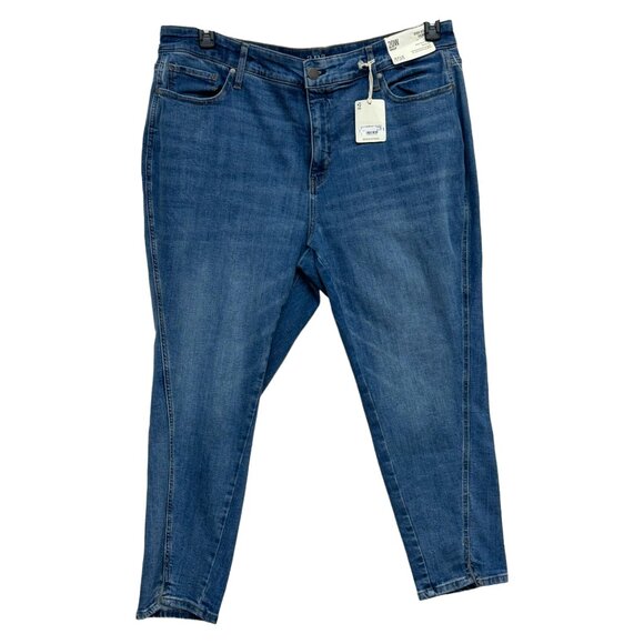 a.n.a Denim - 923. Size 20W - A.N.A - High-Rise Skinny Denim Jeans NEW